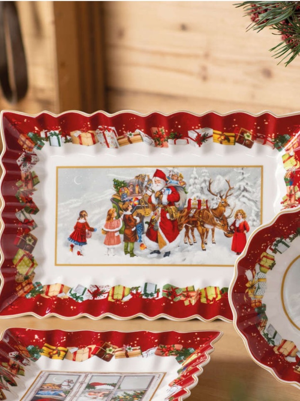 Villeroy & Boch Toy’s Fantasy Christmas Plate Rectangular Serving Platter